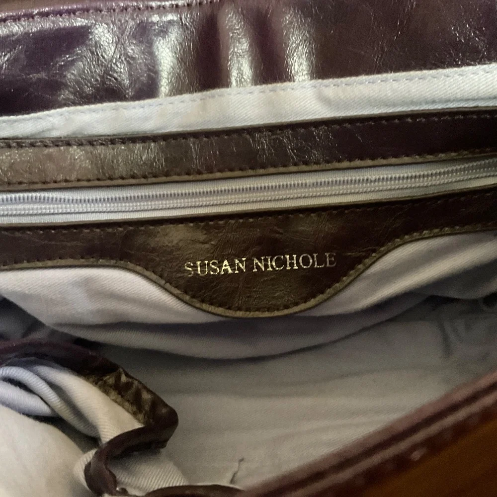 Susan Nichole PEACE Vegan leather handbag - Picture 5 of 13
